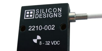 Single axis MEMS capacitive accelerometers measure on three axes