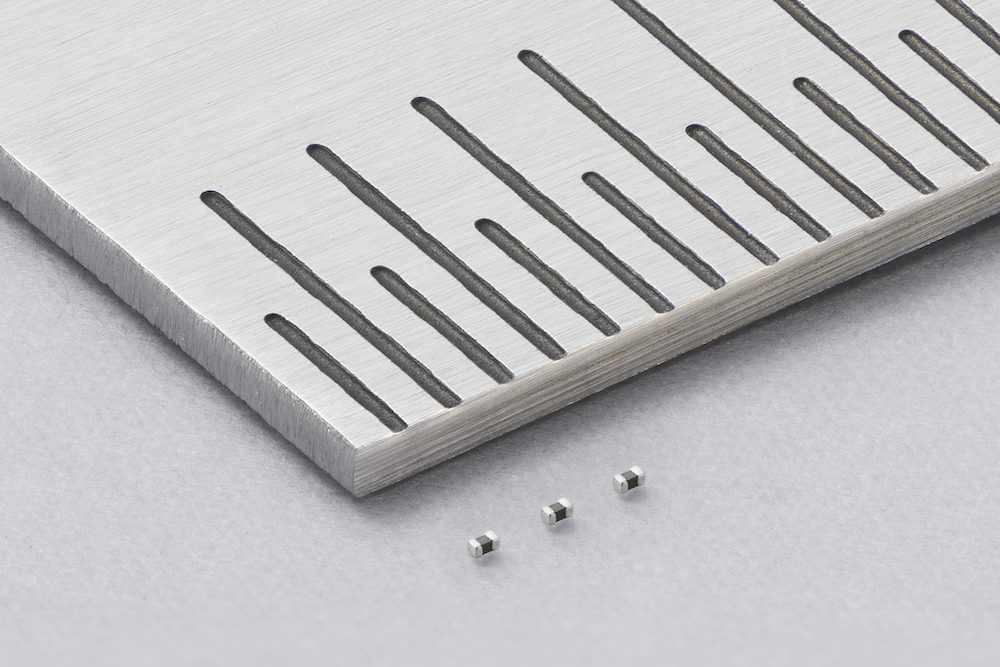 Murata develops 0.25 × 0.125 mm NTC thermistor for compact rlectronics